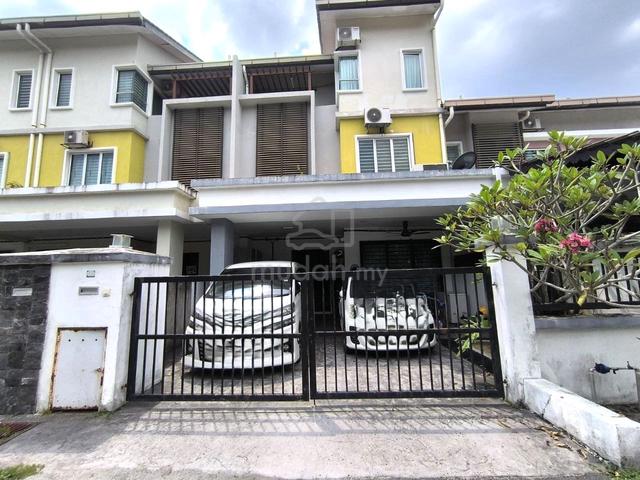 FACING OPEN EXTENDED ! 3 Storey Terrace, Taman Kantan Permata, Kajang 1
