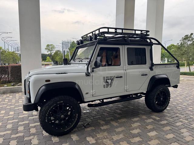 2012 Land Rover DEFENDER 2.2 110 Double Cab (M) - 2