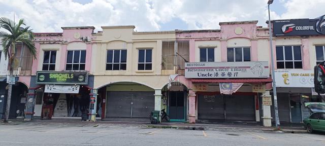 Ground Floor Shoplot Jalan Semenyih Sentral for rent 1