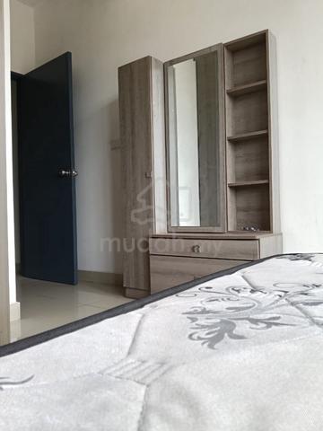 Fully Furnished Selangor Kajang Room For Rent 1