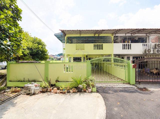 CORNER LOT 2 Storey Terrace Jalan Gembala Seksyen 19 Shah Alam 1