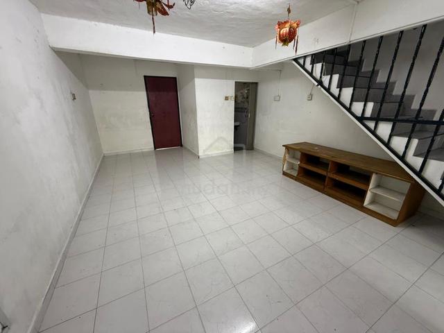 Taman Muhibah Kulai Double Storey Low Cost Full loan sri putri 4