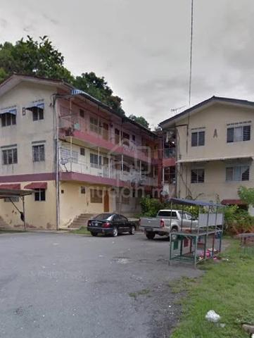 Flat taman lipis 1