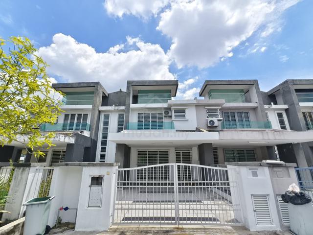 Double Storey Tiara East, Semenyih (Agents welcome to Sell) 1