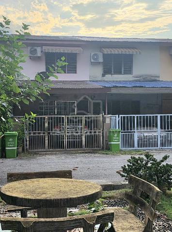 Haji Ahmad Fully Furnished 2-Storey House 1