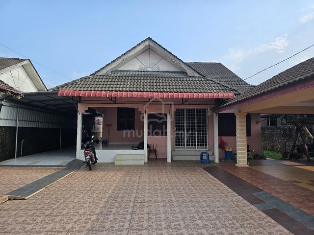 Rumah Banglow Bukit Payong 1