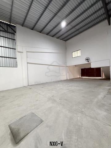 FEW UNITS Available!! 1.5 Storey Factory West Port Port Klang 1