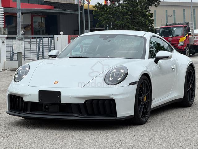2025 Porsche 911 3.6 CARRERA 4 GTS PCCB HIGH SPEC - 2