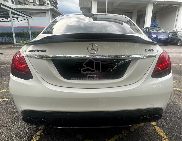 2020 Mercedes Benz C300 2.0 AMG LINE (A) - 4