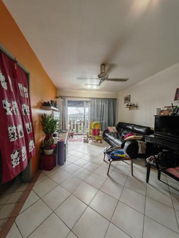 Perdana Exclusive Condo 1
