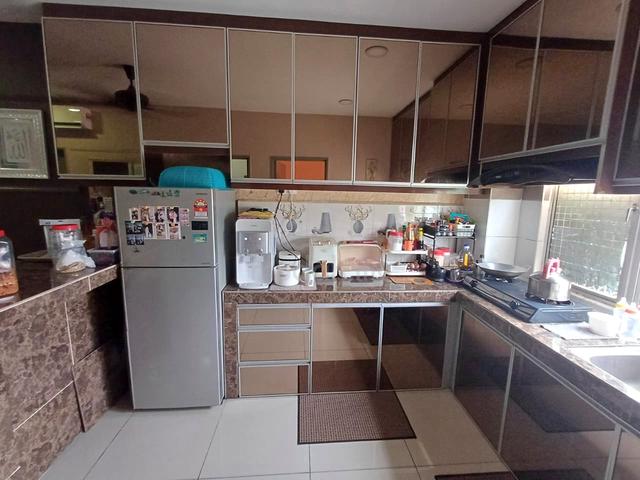 Upper Townhouse Simfoni Perdana Puncak Alam | Kabinet Dapur Penuh 1