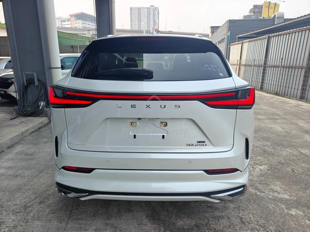 2022 Lexus NX 250 VL 5A P/Roof 4Cam HUD PB Bodykit - 4