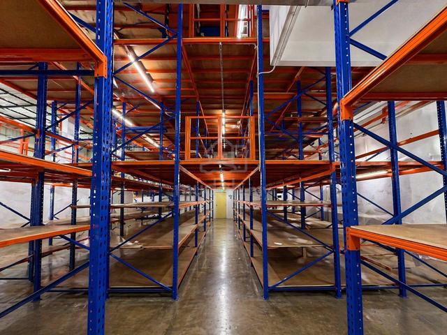 Semi-D Factory/Office FOR RENT Puchong Perdana | 2 Lifts 1