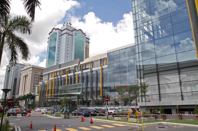 Limited Summit USJ @ Subang Jaya, Ground Floor Shop-Lot for RENT 1