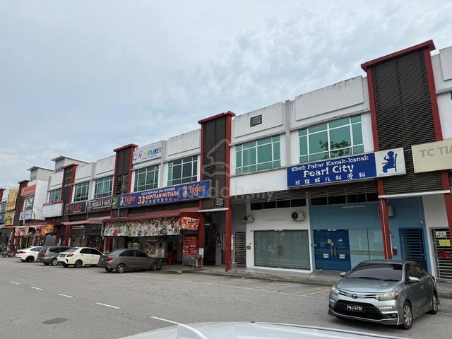 Pearl City (SS1) @ Ground Floor Shoplot  @ Facing Main Road 1