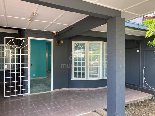 Bandar Kinrara 2 Storey BK2 Puchong 20x70. 5min to LRT Freehold Reno 1
