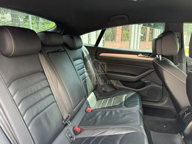 Volkswagen ARTEON 2.0 R-LINE (A) FULL SVC BOOK - 5