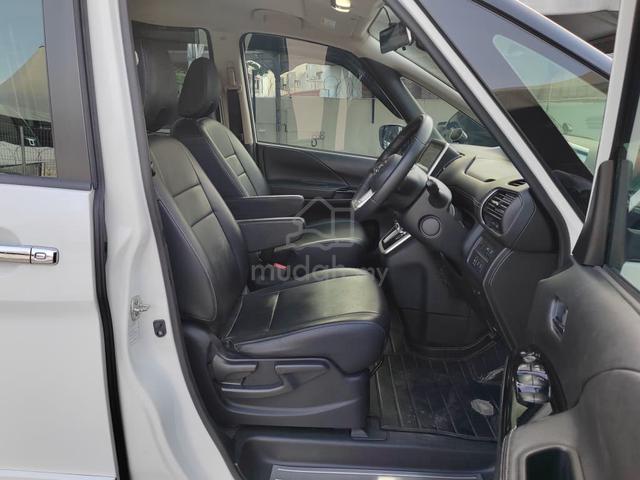 2019 Nissan SERENA 2.0 PREMIUM HIGHWAY STAR (A) - 5
