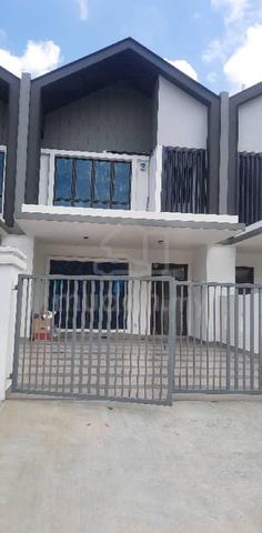 Aria, Alam Impian Double Storey House For Rent  20 x 85 1