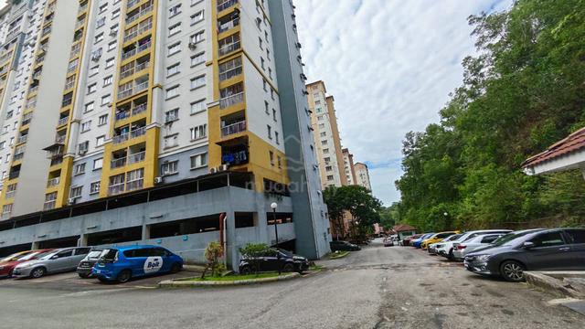 Lakeview Apartments 1