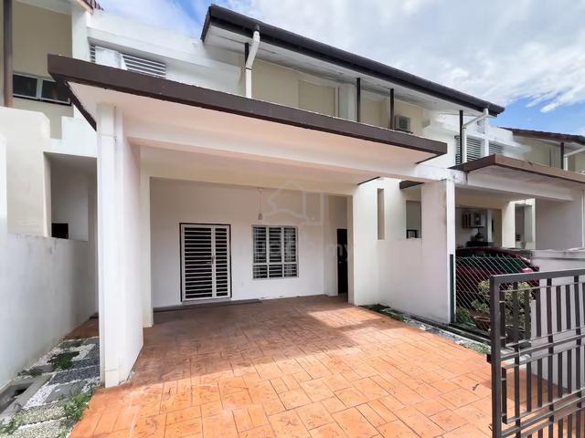 FURNISHED CANTIK 2 Tingkat Teres Cendana Puncak Bestari Puncak Alam 1