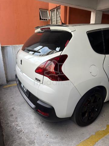 2011 Peugeot 3008 1.6 THP (A) - 2