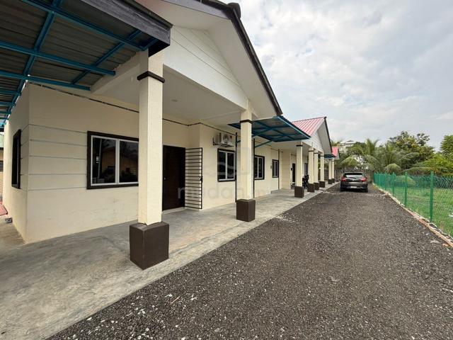 "Tanah Lot Sepang! Jaminan Sewaan 4 unit Rumah Siap Di Bina 1
