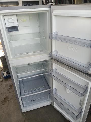 peti ais Sejuk fridge refrigerator COD ada waranty - photo 2 of 2