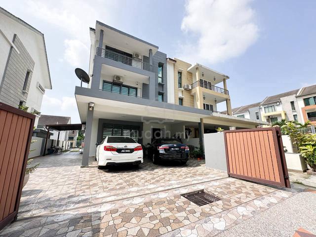 (Renovated&Extended), 3 Stry Semi-D House, Taman Saujana Suria, Kajang 1