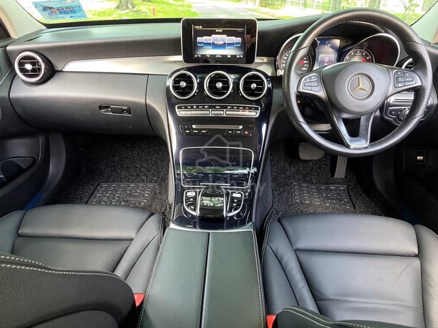 REG 2016 MERCEDES C200 AV (A) W205 Local 1 Owner - 4