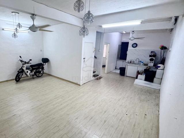 Alma Taman Selamat 2 Storey Terrace House Near AEON 1