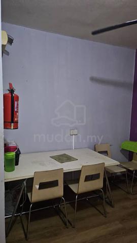 University Condominium Apartment 2 2