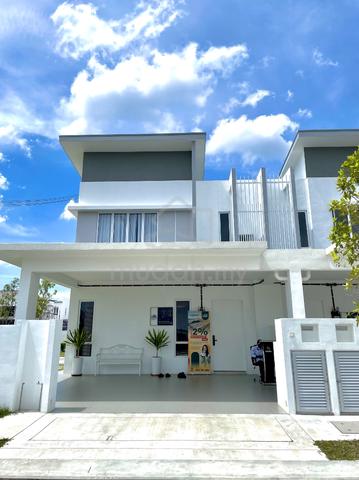 freehold,2200,fully extended,new house,0%,nilai,seremban 1
