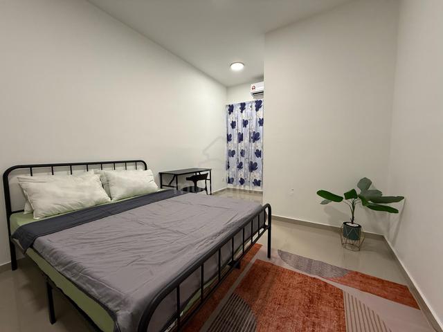 Rooms For Rent 400