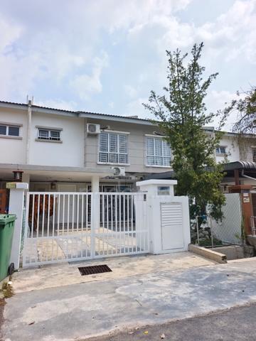 Cheapest Nonbumi unit in Taman idalia, Bandar Baru Enstek 1