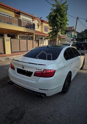 2010 Bmw 530i F10 (A) - 2
