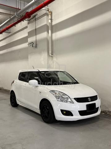 2013 Suzuki SWIFT 1.4 GLX MY2013 (A) - 1