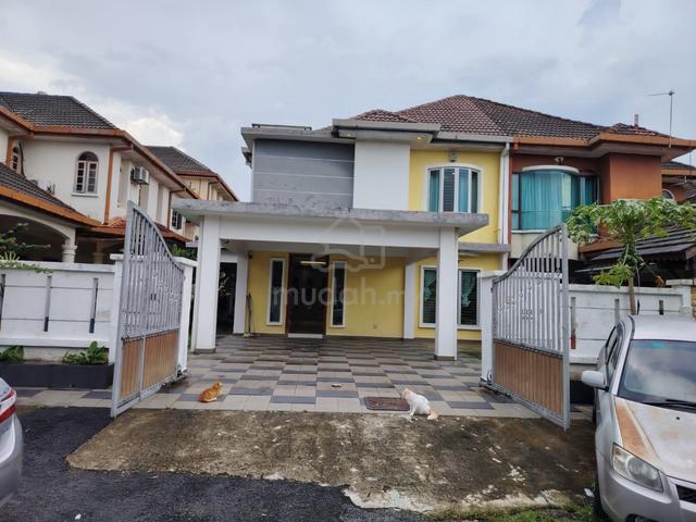 Semi-D @ Bandar Tun Hussein Onn 1