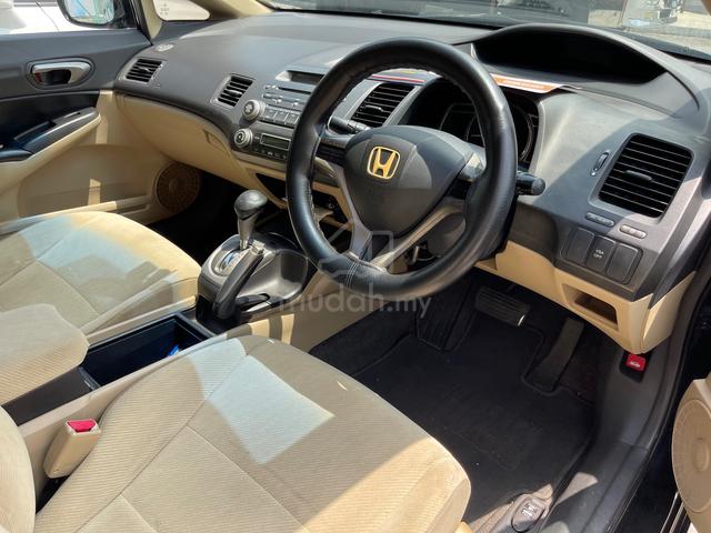 Honda CIVIC FD 1.8 I-VTEC (A) - 3