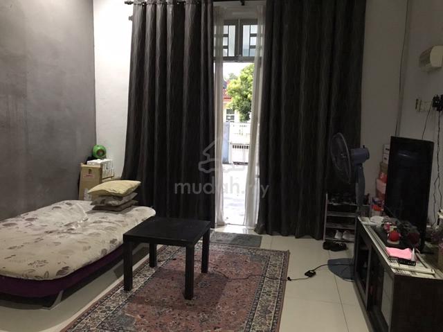 Rumah Berkembar Setingkat untuk Dijual di Kulim 1