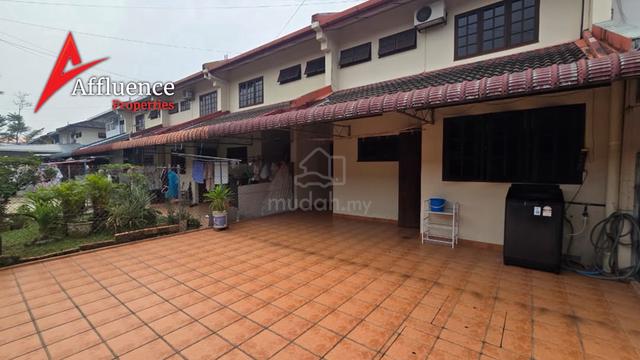 Jalan Song House For Rent 4 Bedroom 3 Bath 1