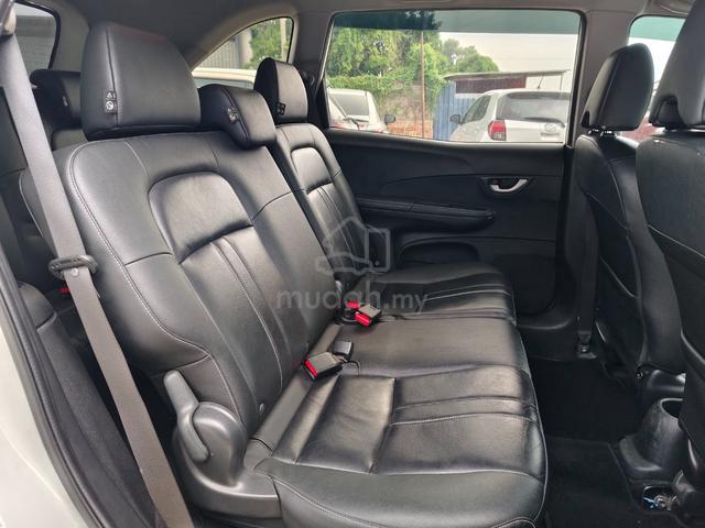 2017 Honda BR-V 1.5 V (A) 2-Years Warranty - 4