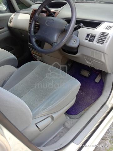 2000 Toyota NADIA 2.0 (A) - 5