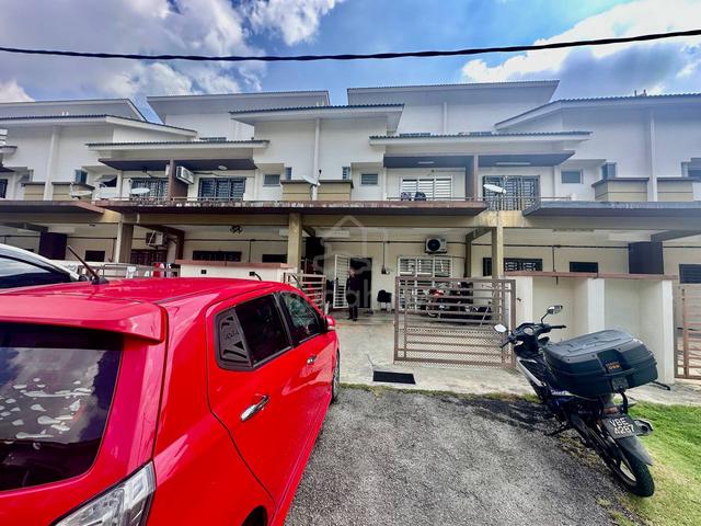 Freehold, Renovated, Double Storey Terrace, Taman Indah KLIA, Sepang. 1