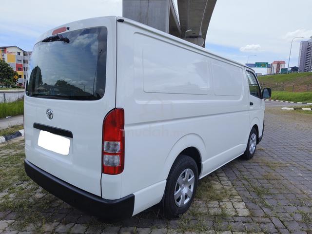 2008 Toyota Hiace 2.5 (M) Panel Van - 3