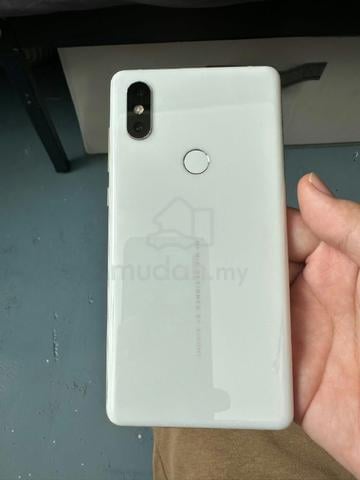 Xiaomi Mi Mix 2s - photo 6 of 6