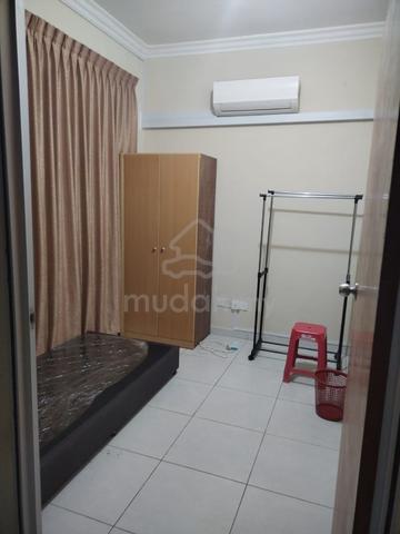 Room for rent 1