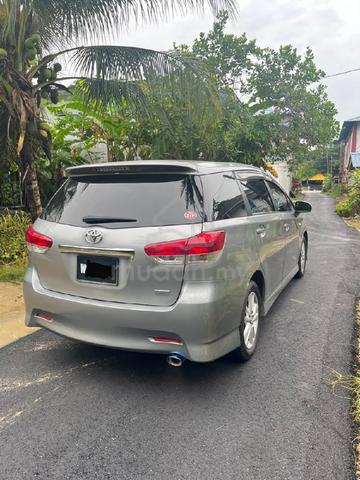 2010 Toyota WISH 1.8 S ZGE20W (A) - 4