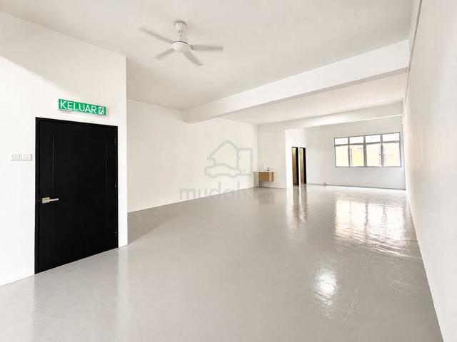 Bandar Perda Extra Large 1st Floor Office 1