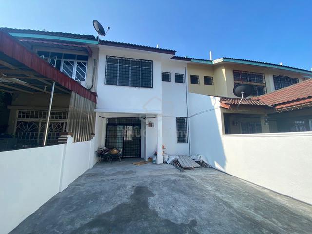 Good Condition Jalan Kasturi , Sekyen BB 8 Bukit Beruntung 1